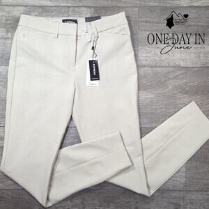 Express Skinny Mid Rise Pants Size 2